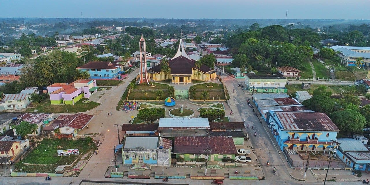 Prefeitura de Benjamin Constant homologa contrato de R$ 1,5 milhão para serviços automotivos em meio a críticas e investigações