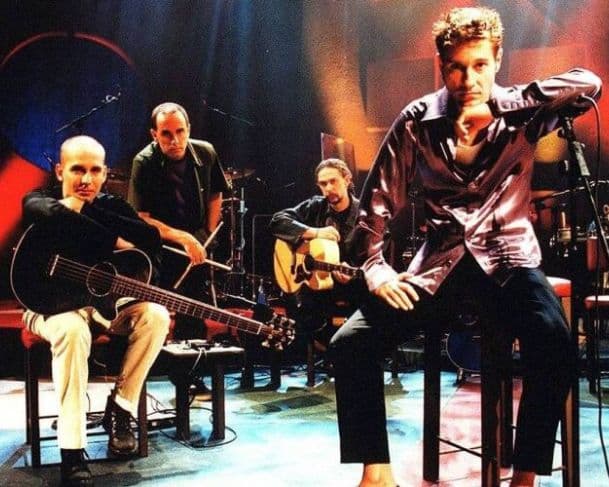 Capital Inicial relança disco “Acústico MTV” em edição especial, com duas músicas inéditas