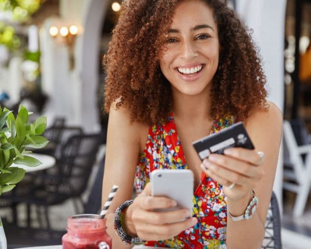 Geração Z é o público que mais cresce nas negociações de dívidas no AM, revela Serasa