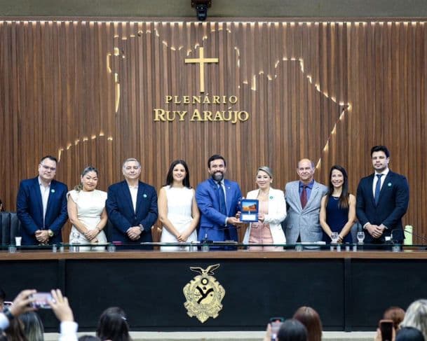Hospital da Criança da Zona Oeste recebe homenagem na Aleam pelos seus 30 anos