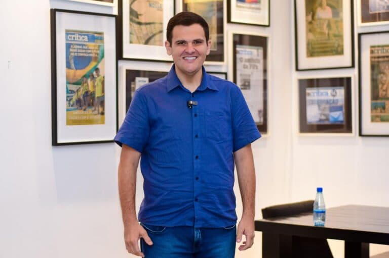 Renato Junior assume Manaus entre herança política e construção de legado próprio