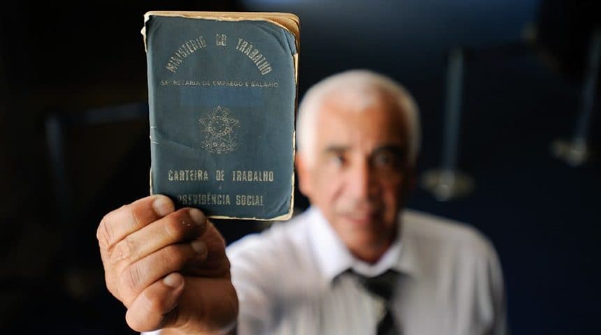 Dia do Idoso: etarismo no mercado de trabalho e desvalorização dos mais velhos