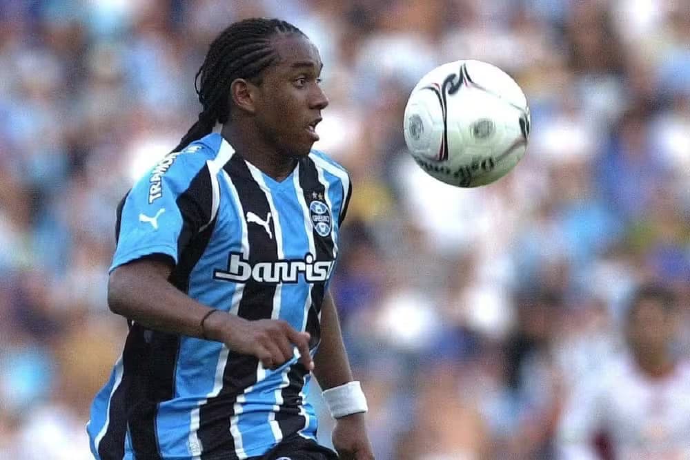Ex-Grêmio, Inter e Seleção, Anderson tem prisão decretada por dever R$ 1 milhão em pensão alimentícia