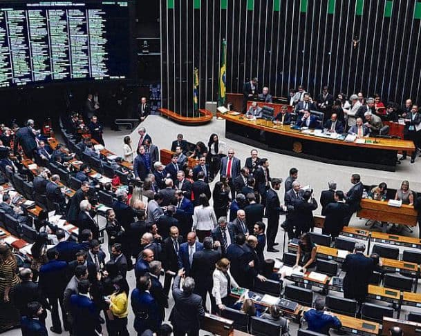 Câmara debate uso da inteligência artificial para impulsionar sustentabilidade e segurança alimentar