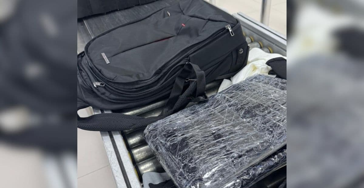 PF prende casal colombiano com mais de 6 kg de cocaína no Aeroporto de Tabatinga