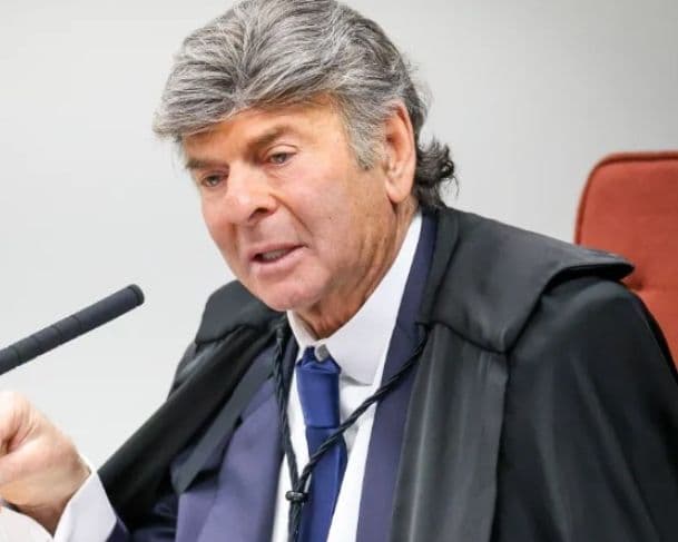 Luiz Fux condena dois e absolve seis; veja como votou o ministro do STF em julgamento de trama golpista