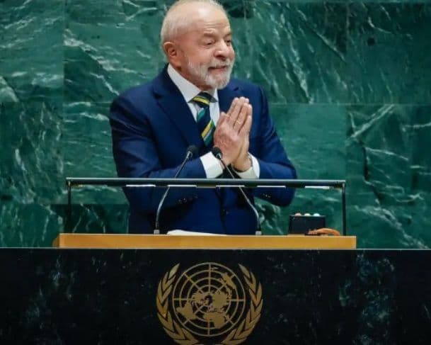 Lula comenta breve encontro com Trump na Assembleia Geral da ONU: “Ele merece meu respeito como presidente”