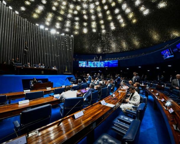 Senado analisa na quarta-feira (24) PEC da Blindagem na CCJ