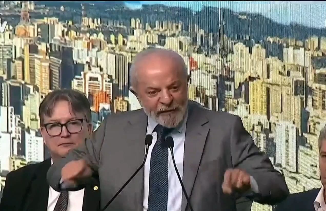 Lula diz que quem ganha até R$ 5 mil não é classe média no Brasil: &#8220;Mal sobra para comer&#8221;