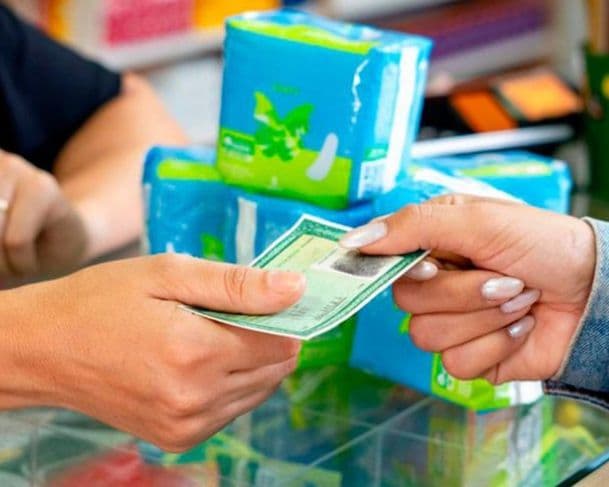 Governo Federal vai facilitar acesso a absorventes para mulheres inscritas no CadÚnico