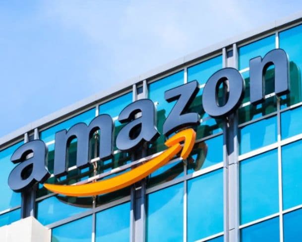 Amazon deve demitir até 30 mil funcionários a partir desta terça-feira (28)