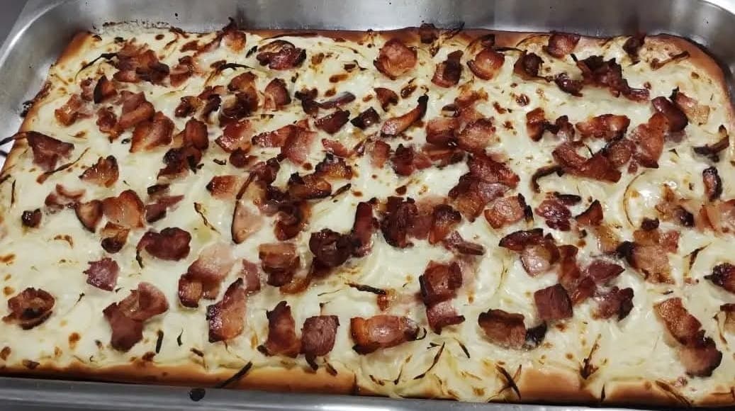 Flammkuchen: o prato polêmico da Europa que cabe na sua cozinha