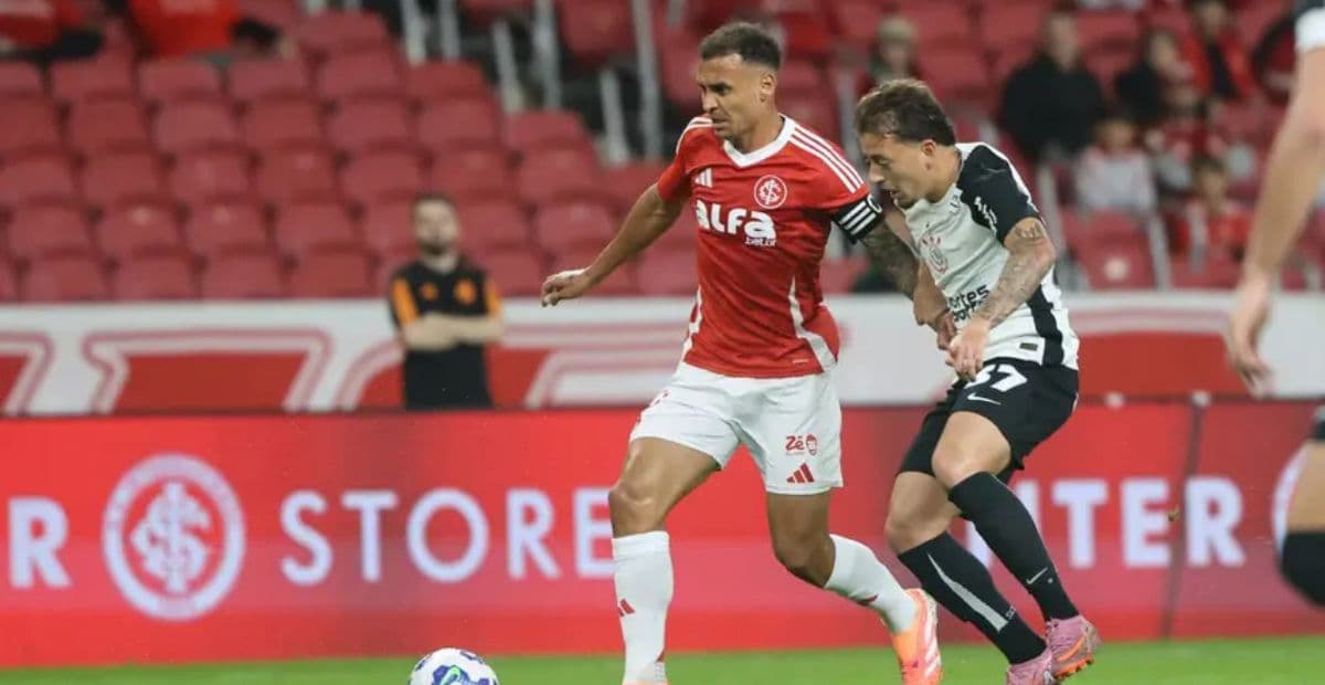 Internacional arranca empate no último minuto contra o Corinthians