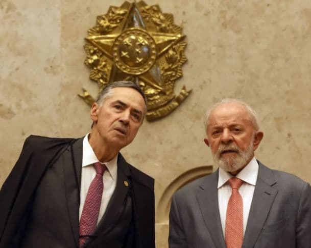 Lula se reúne com ministros do Supremo para discutir possível substituto de Barroso