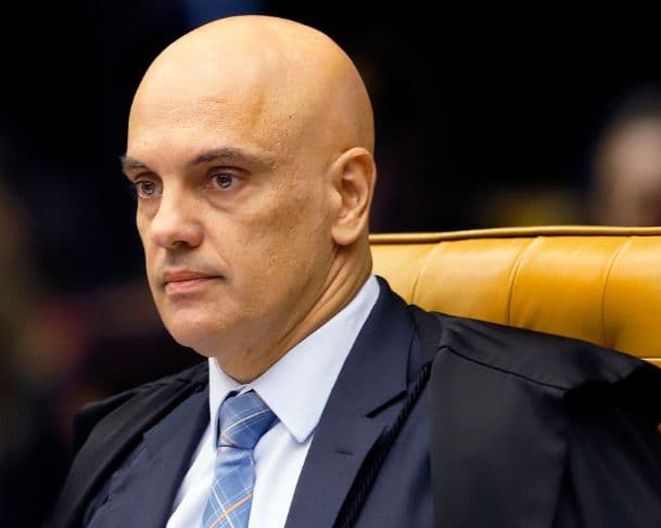Advogado diz que Moraes torce para o Palmeiras e ministro reage “consequências sérias”