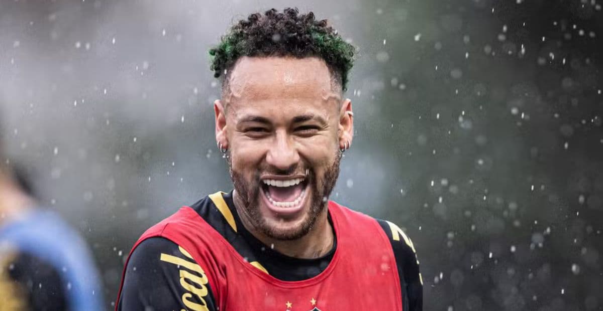 Neymar antecipa retorno e é relacionado para jogo com Fortaleza