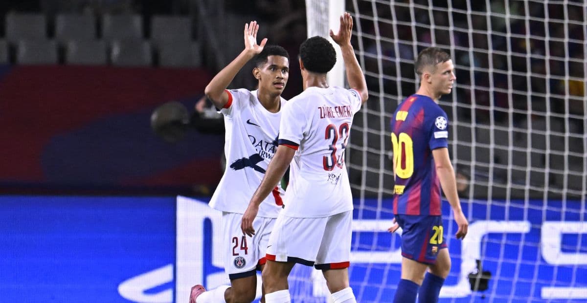 PSG vira sobre Barcelona no fim e conquista vitória fora de casa na Champions