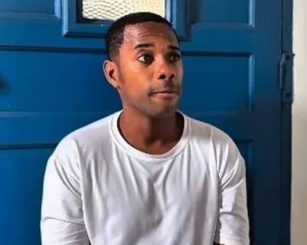 Robinho consegue transferência de &#8216;presídio dos famosos&#8217; de Tremembé para Limeira