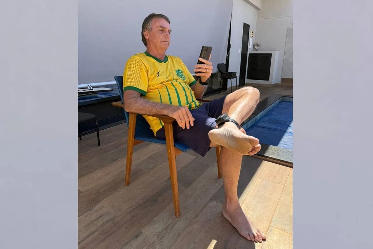 Jair Bolsonaro evita comer os pratos servidos pela Polícia Federal de Brasília