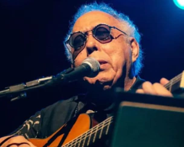 Morre Jards Macalé, aos 82 anos, compositor do hit &#8220;Vapor Barato&#8221;