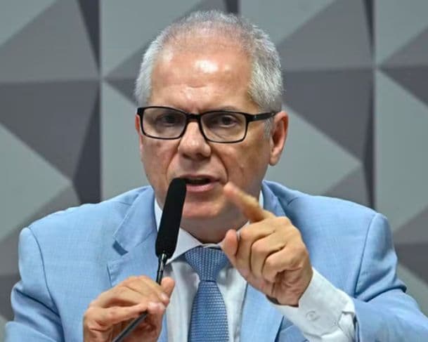 Ex-presidente do INSS preso em operação da PF recebia até R$ 250 mil em propina; veja como funcionava esquema