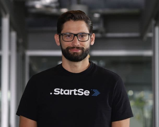 Piero Franceschi vai discutir o novo papel da liderança na era da tecnologia durante o Amazon IA Summit 2025