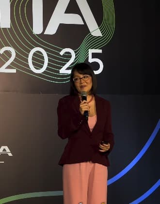 Amazon IA Summit 2025: autoconhecimento é essencial na era da Inteligência Artificial, diz Gisele Oshiro