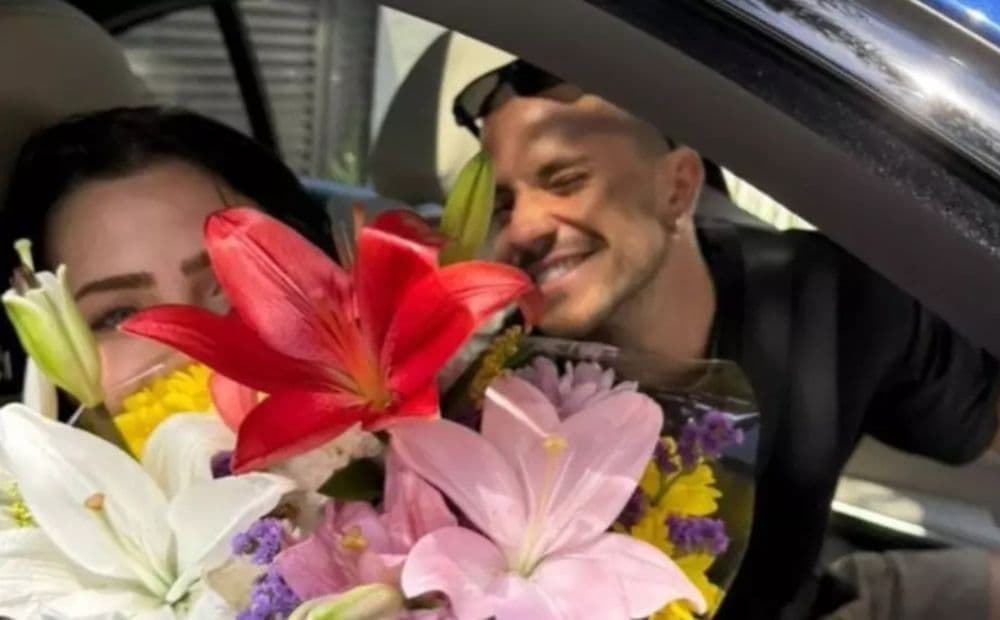 Jade Picon confirma namoro com André Lamoglia após meses de especulações