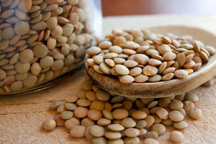 Lentilha: 5 curiosidades do alimento que atrai fortuna nas ceias de réveillon