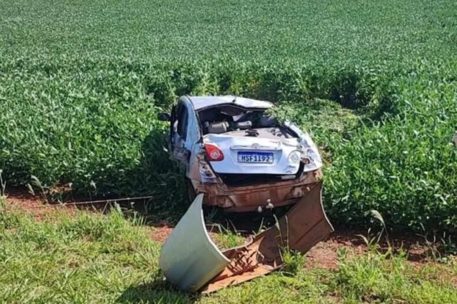 Família escapa ilesa de capotamento em Mato Grosso do Sul