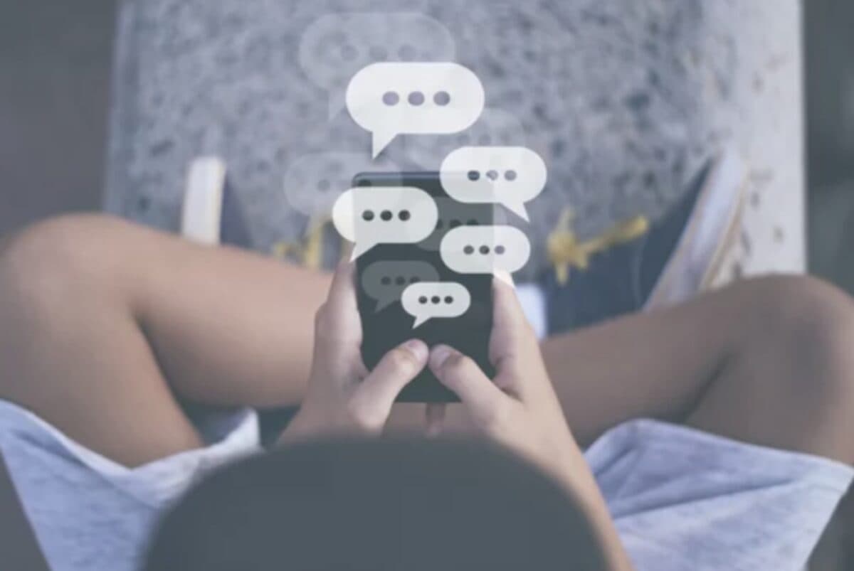 IA como “amiga”: uso de chatbots por adolescentes acende alerta sobre solidão