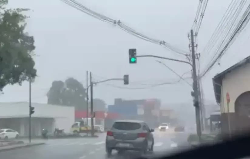 Chuvas intensas colocam Manaus em alerta neste domingo (11)