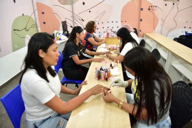 Cetam abre quase 8 mil vagas em cursos presenciais para Manaus em 2026