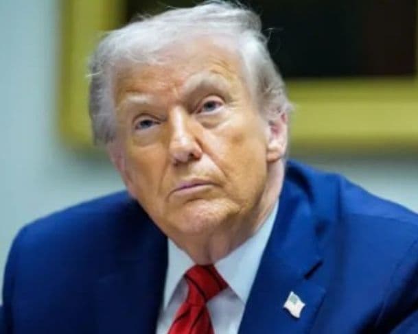 Donald Trump anuncia tarifa de 25% para países que possuem relações comerciais com o Irã