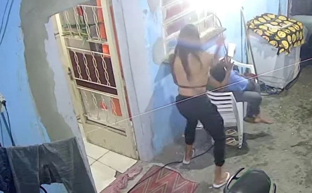 Ciúmes teriam motivado mulher trans a matar ex-companheira a facadas em SP