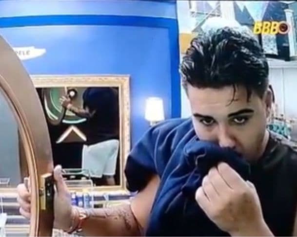 BBB 26: Pedro aperta o botão e desiste do reality; participante afirma sofrer assédio