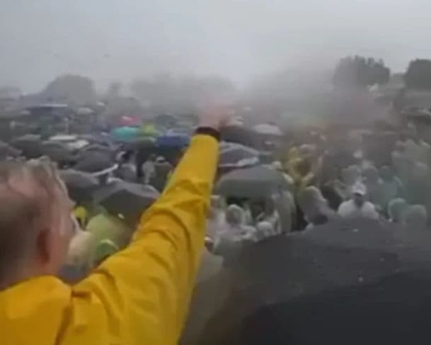 Mulher atingida por raio durante caminhada de Nikolas Ferreira é transferida para a UTI