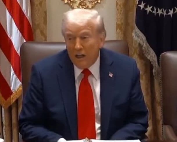 Trump diz que se Irã executar manifestantes, os EUA tomarão “ações muito fortes”