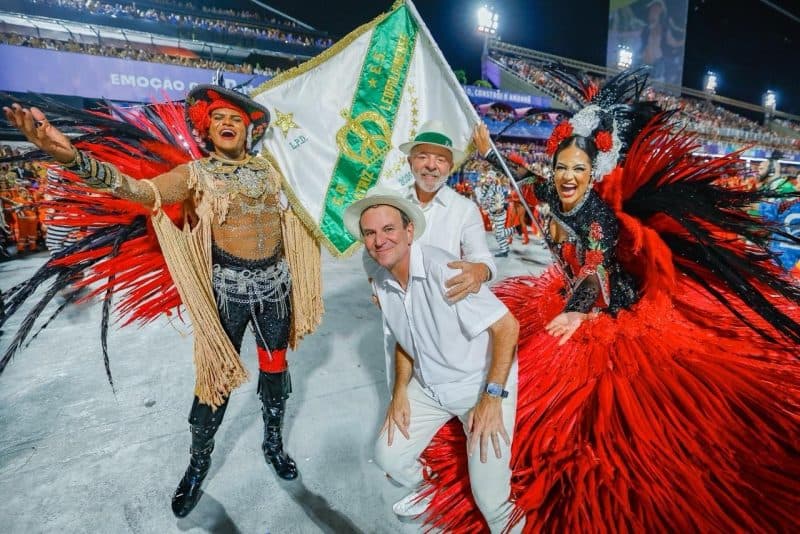 Lula minimiza críticas e exalta Carnaval no Rio: ‘Uma noite inesquecível’