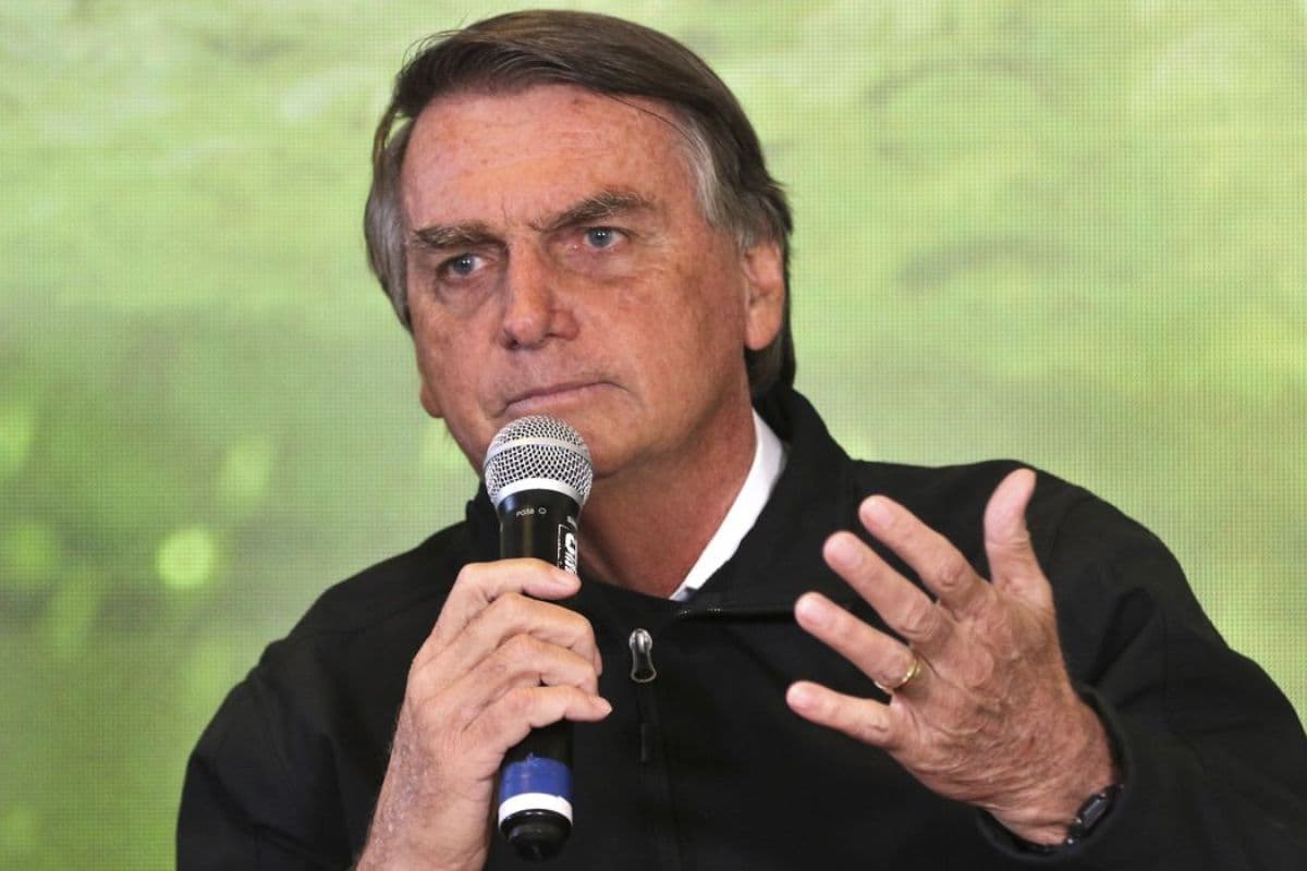 PGR defende arquivamento de investigação sobre joias recebidas por Jair Bolsonaro