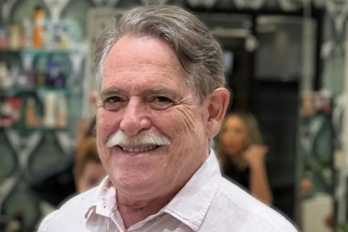 José de Abreu anuncia candidatura a deputado federal pelo PT no Rio