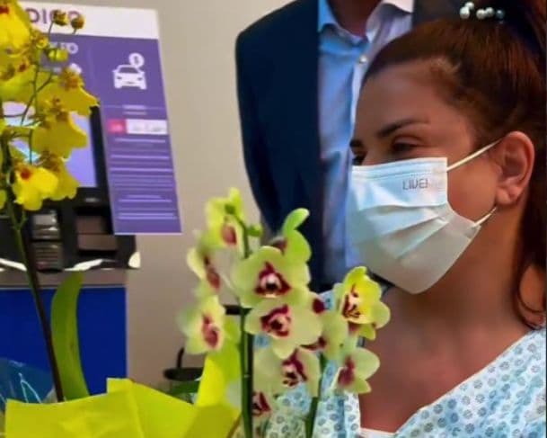 Mara Maravilha deixa hospital, mas deve passar por duas cirurgias