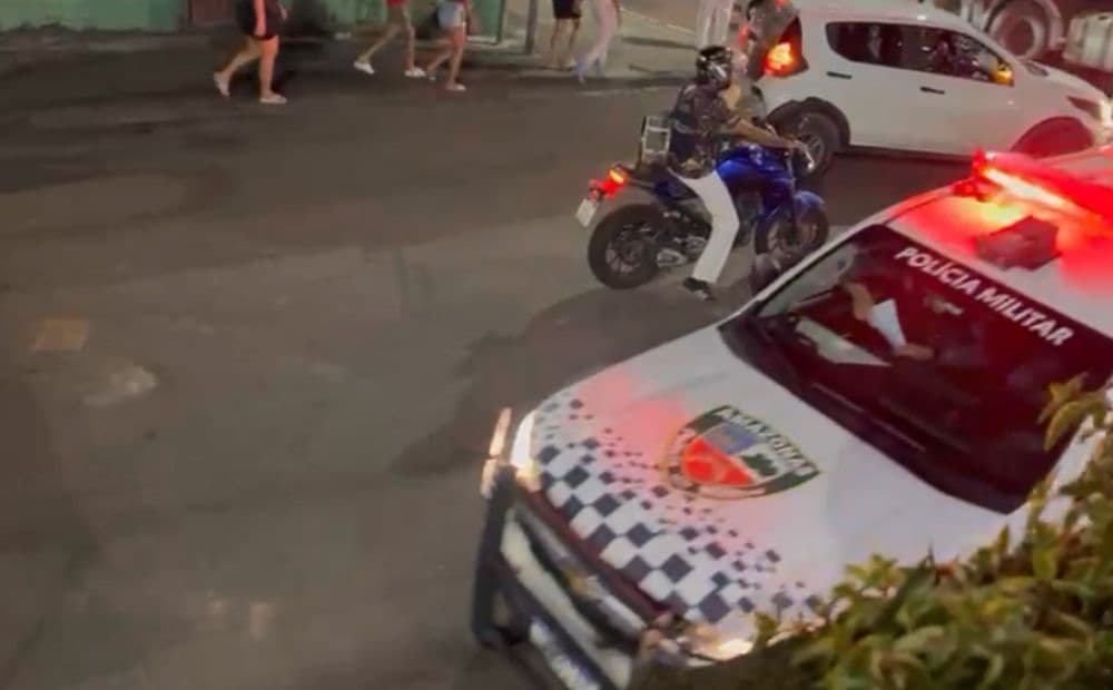 PM reforça policiamento e realiza prisões após foguetório de facção em Manaus