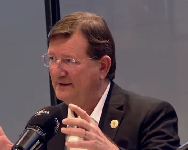 Vereador questiona postura de David: “Se tornou advogado de pessoas acusadas de crimes”