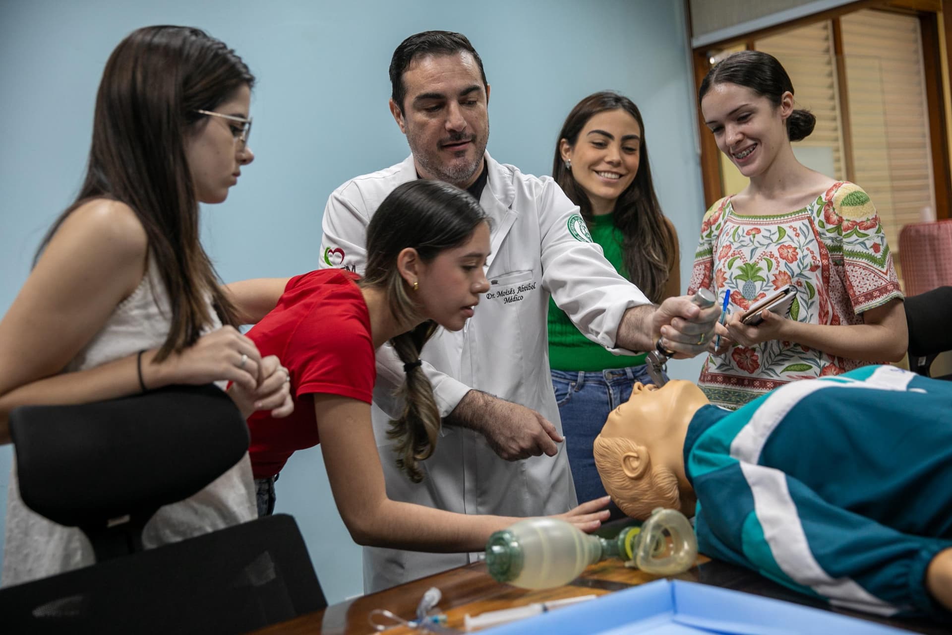 Formação de qualidade: curso de Medicina da UEA obtém nota 3 no Enamed