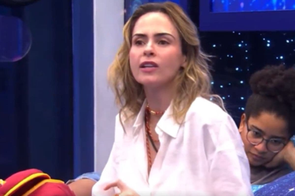 “Estão colocando as mulheres na caixinha de novo”, diz Ana Paula ao falar de padrões de magreza e violência