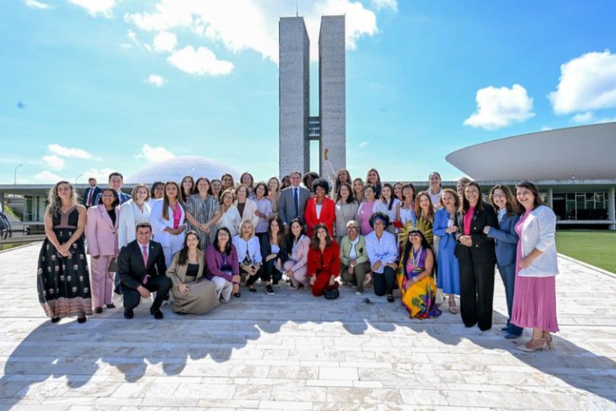 Pautas em defesa dos direitos da mulher ganham destaque na Câmara em março