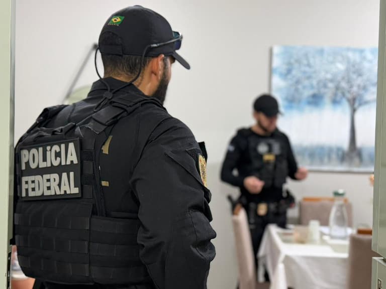 PF apura irregularidades em R$ 390 milhões da previdência no Amazonas