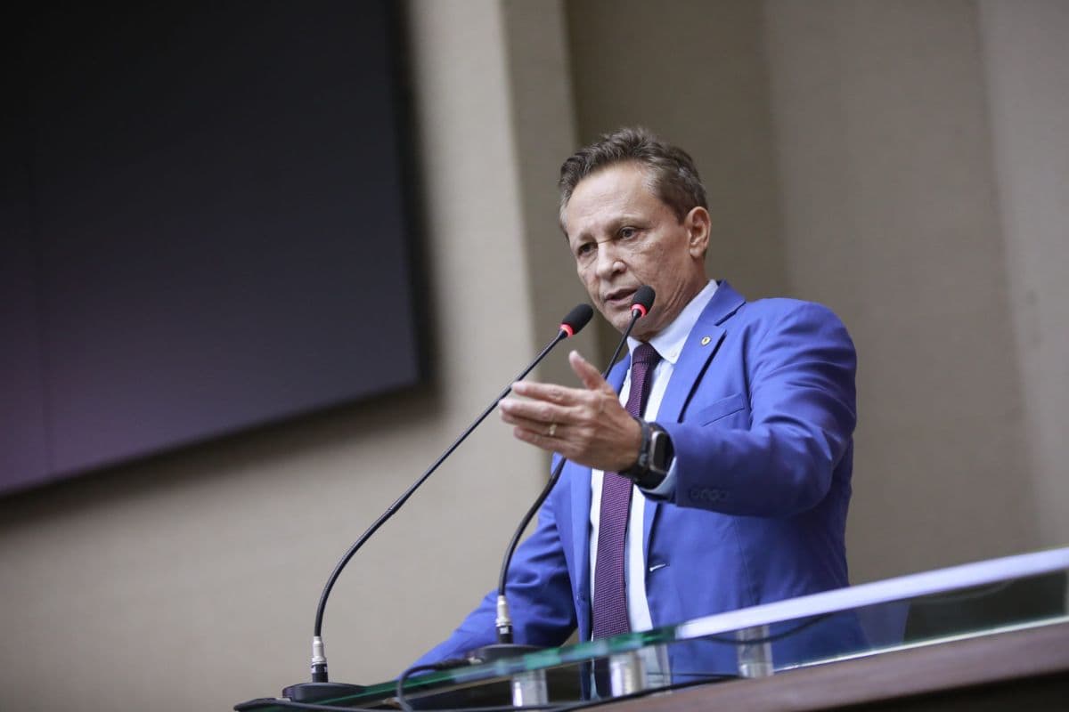 Eleição indireta: Adjuto diz que escolha do governador tampão seguirá a lei