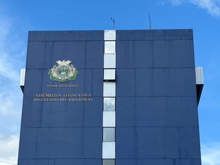 Pagamento de emendas virou a principal promessa de campanha na eleição suplementar